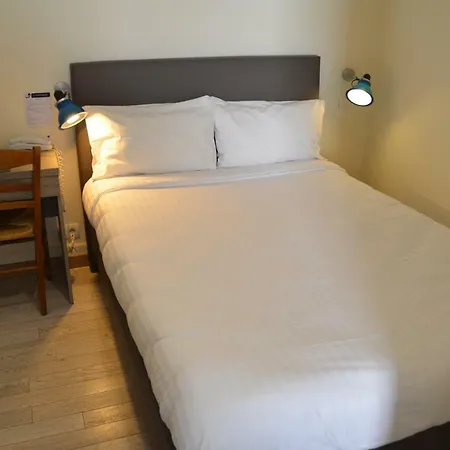 Hotel Le Saint Joseph Centre Gare Clermont-Ferrand